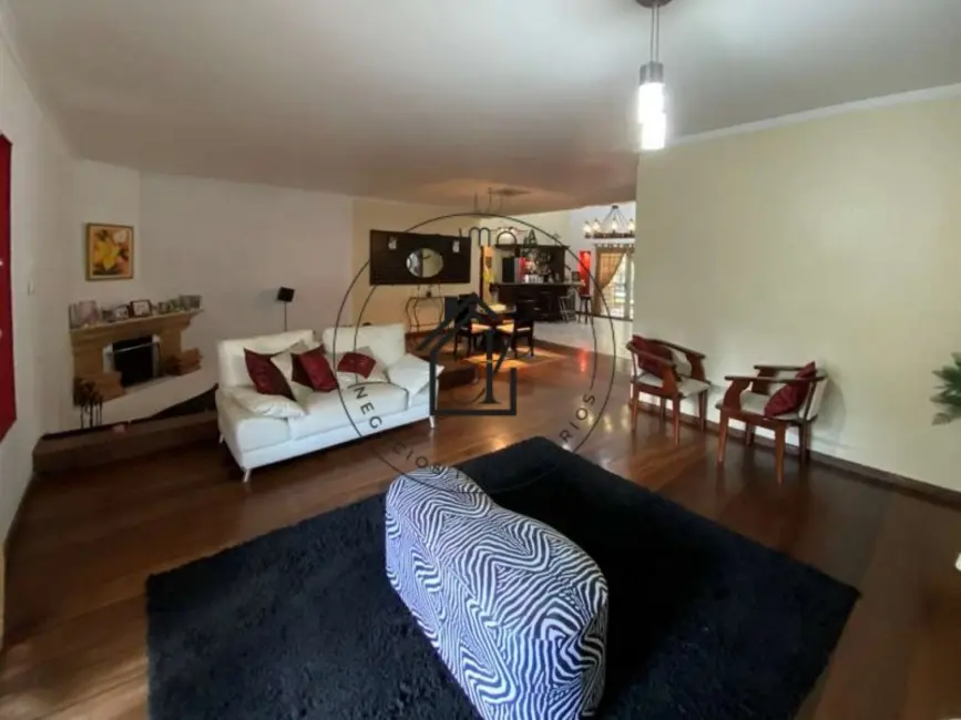 Casa de Condomínio com 4 quartos à venda, 1327m2 em Chácara dos Junqueiras, Carapicuiba - SP - imagem 8 Foto 8 de Casa de Condomínio com 4 quartos à venda, 1327m2 em Chácara dos Junqueiras, Carapicuiba - SP