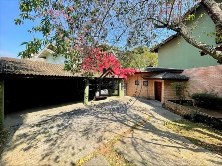 Casa de Condomínio com 4 quartos à venda, 1001m2 em Residencial Euroville, Carapicuiba - SP - imagem 3 Foto 3 de Casa de Condomínio com 4 quartos à venda, 1001m2 em Residencial Euroville, Carapicuiba - SP