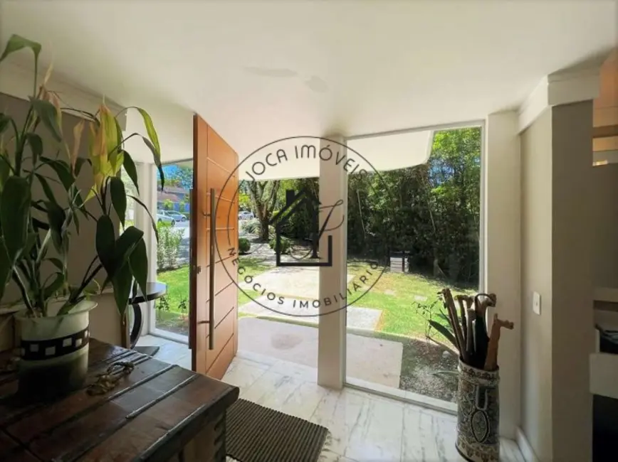 Foto 5 de Casa de Condomínio com 4 quartos à venda, 1398m2 em Jardim do Golf I, Jandira - SP