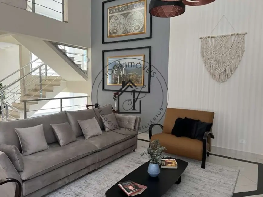 Foto 9 de Casa de Condomínio com 4 quartos à venda em Chácara de La Rocca, Carapicuiba - SP