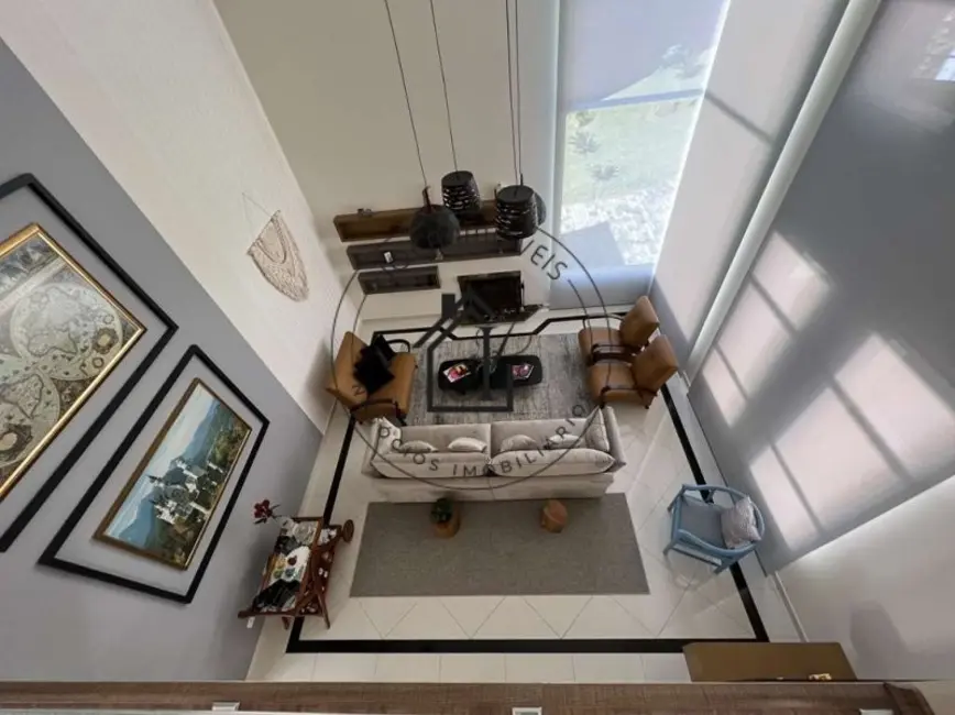 Foto 8 de Casa de Condomínio com 4 quartos à venda em Chácara de La Rocca, Carapicuiba - SP