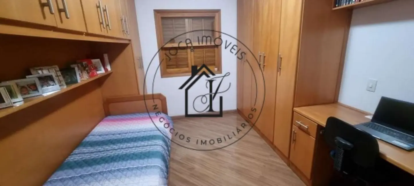 Casa de Condomínio com 3 quartos à venda, 453m2 em Jardim Ana Estela, Carapicuiba - SP - imagem 8 Foto 8 de Casa de Condomínio com 3 quartos à venda, 453m2 em Jardim Ana Estela, Carapicuiba - SP