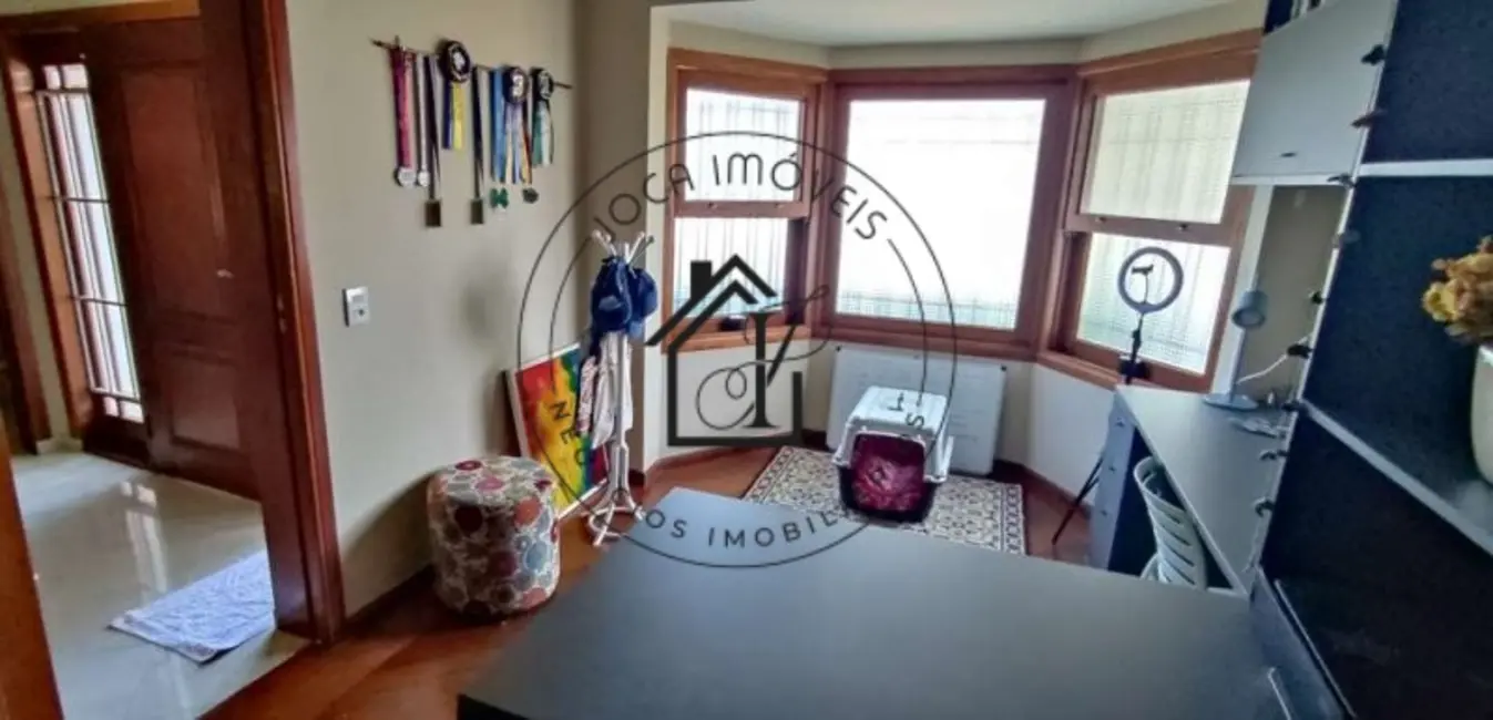 Foto 6 de Casa de Condomínio com 3 quartos à venda, 1500m2 em Algarve, Cotia - SP