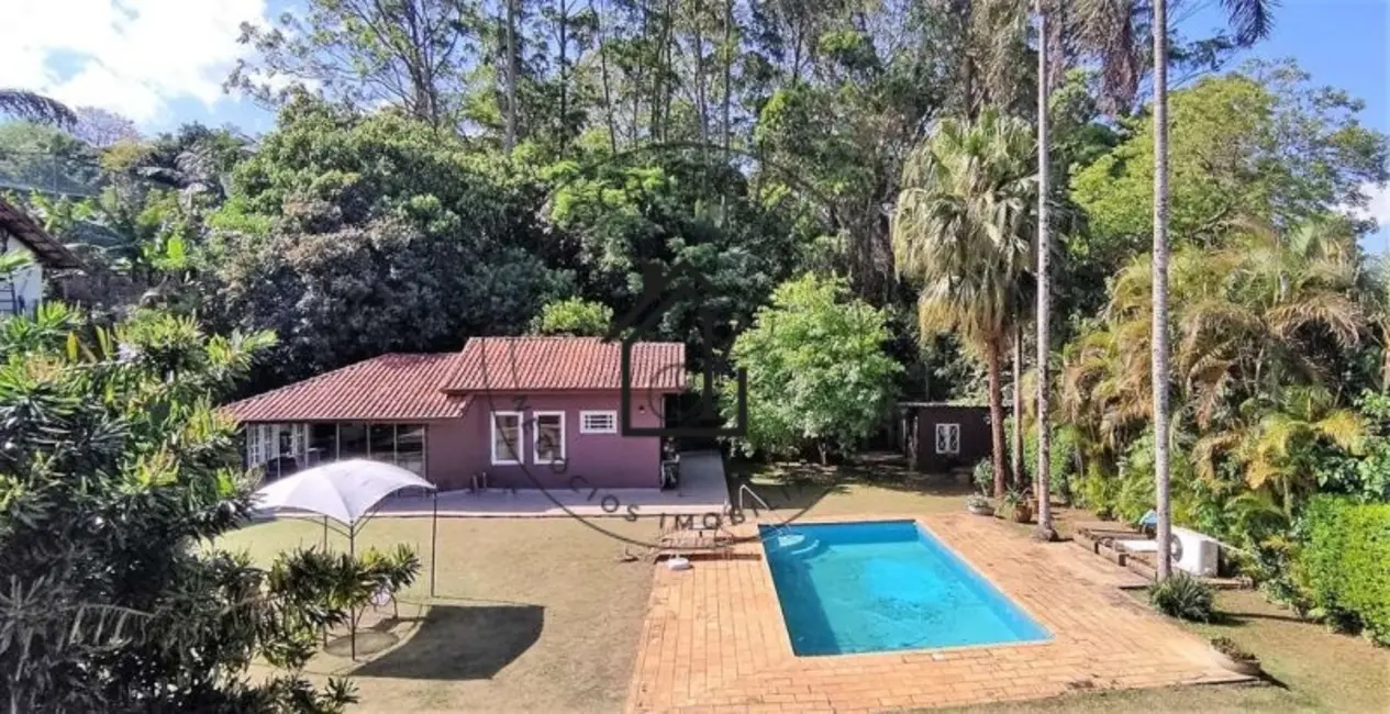 Foto 3 de Casa de Condomínio com 3 quartos à venda, 1500m2 em Algarve, Cotia - SP