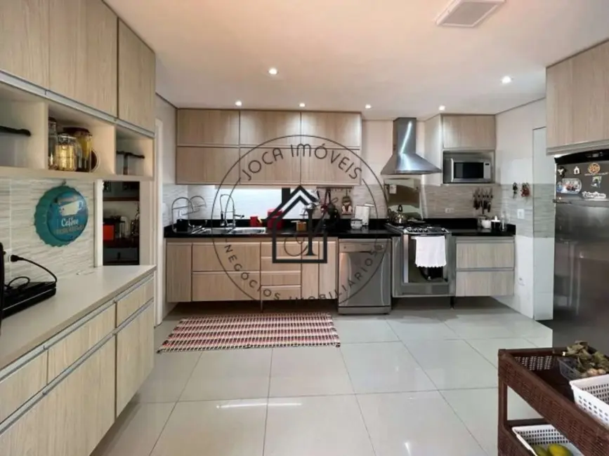 Foto 7 de Casa de Condomínio com 5 quartos à venda, 2062m2 em Chácara Granja Velha, Carapicuiba - SP