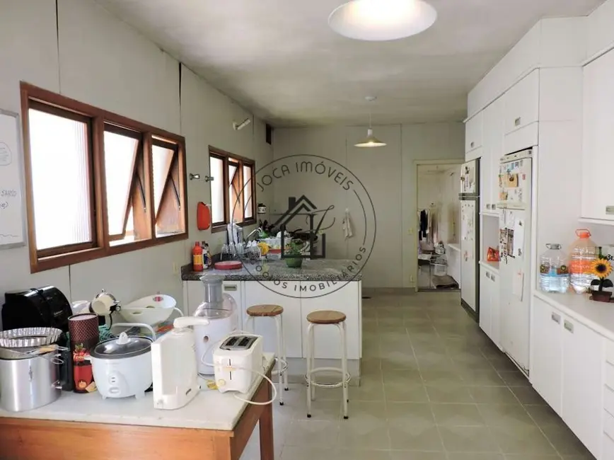 Casa de Condomínio com 4 quartos à venda, 1214m2 em Altos de São Fernando, Jandira - SP - imagem 3 Foto 3 de Casa de Condomínio com 4 quartos à venda, 1214m2 em Altos de São Fernando, Jandira - SP