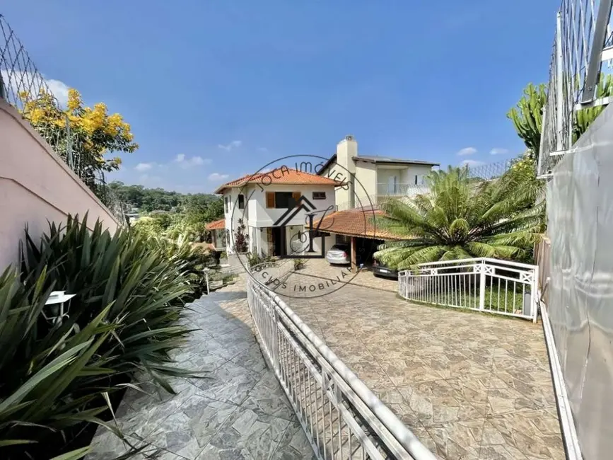 Foto 4 de Casa de Condomínio com 3 quartos à venda, 947m2 em Chácara das Paineiras, Carapicuiba - SP