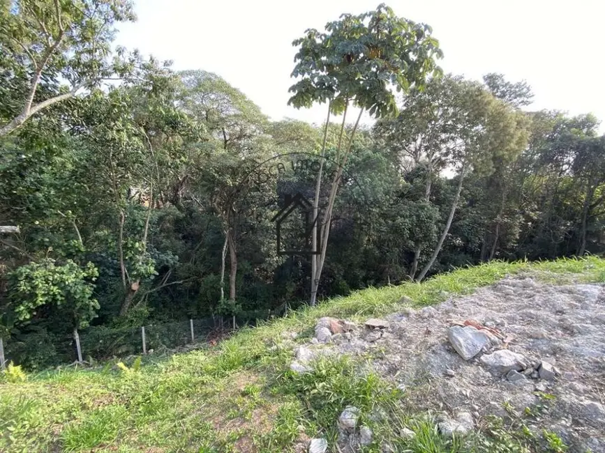 Terreno / Lote à venda, 623m2 em Chácara Moinho Velho, Carapicuiba - SP - imagem 3 Foto 3 de Terreno / Lote à venda, 623m2 em Chácara Moinho Velho, Carapicuiba - SP
