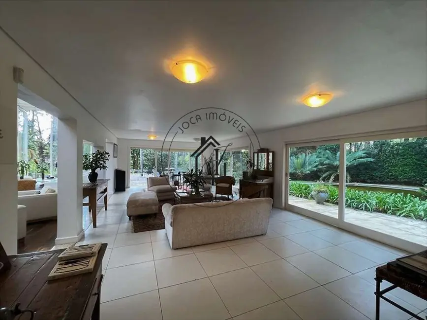 Casa com 6 quartos à venda, 4415m2 em Vila Santo Antônio, Cotia - SP - imagem 7 Foto 7 de Casa com 6 quartos à venda, 4415m2 em Vila Santo Antônio, Cotia - SP