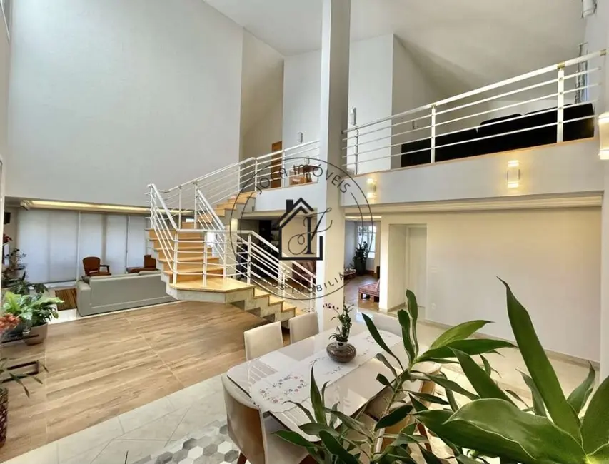 Foto 7 de Casa de Condomínio com 3 quartos à venda, 810m2 em Jardim do Golf I, Jandira - SP