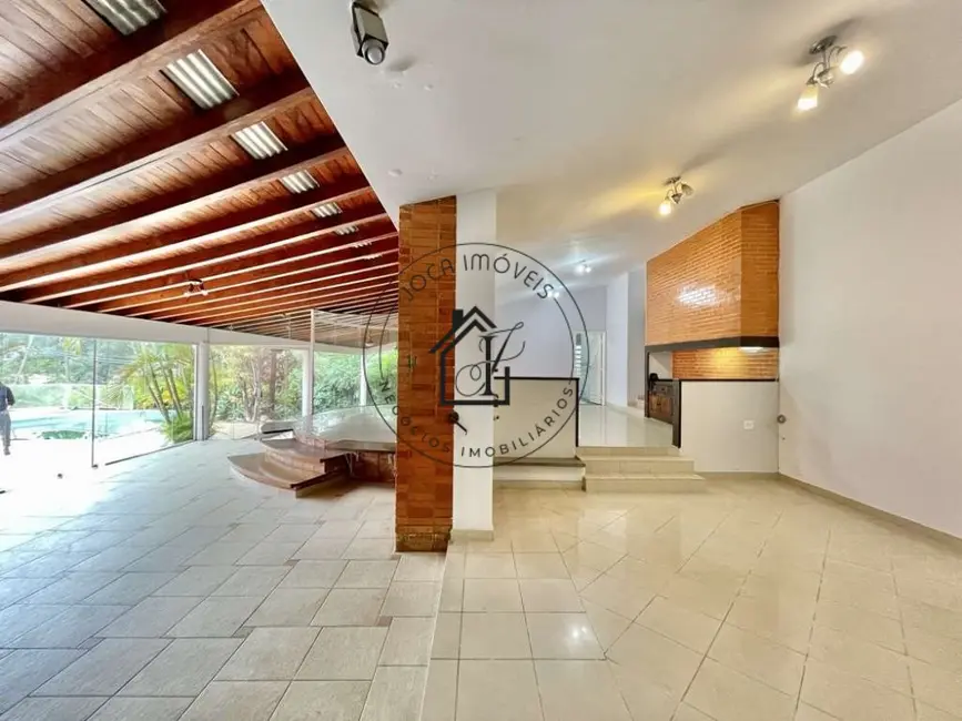 Casa de Condomínio com 4 quartos à venda, 1051m2 em Chácara São João, Carapicuiba - SP - imagem 4 Foto 4 de Casa de Condomínio com 4 quartos à venda, 1051m2 em Chácara São João, Carapicuiba - SP