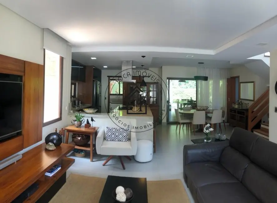 Casa de Condomínio com 3 quartos à venda, 907m2 em Chácara dos Junqueiras, Carapicuiba - SP - imagem 6 Foto 6 de Casa de Condomínio com 3 quartos à venda, 907m2 em Chácara dos Junqueiras, Carapicuiba - SP