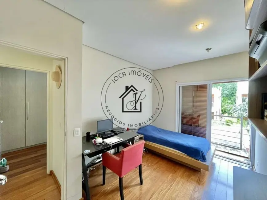 Foto 6 de Casa de Condomínio com 3 quartos à venda, 207m2 em Granja Viana II, Cotia - SP