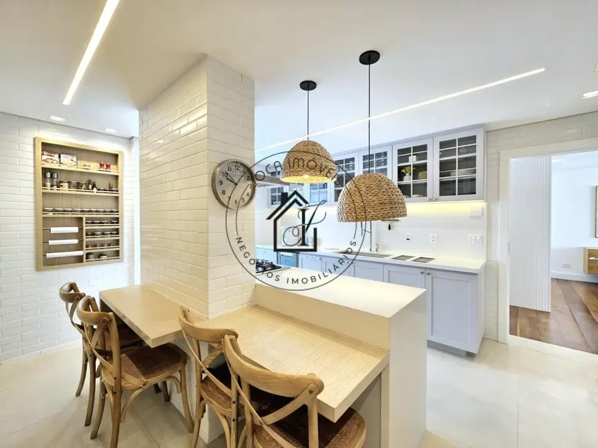 Apartamento com 4 quartos à venda, 202m2 em Campo Belo, São Paulo - SP - imagem 6 Foto 6 de Apartamento com 4 quartos à venda, 202m2 em Campo Belo, São Paulo - SP