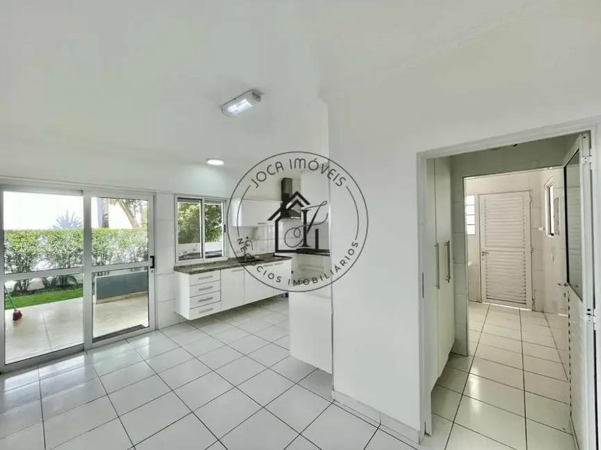 Foto 9 de Casa de Condomínio com 4 quartos à venda, 500m2 em Golf Gardens, Carapicuiba - SP