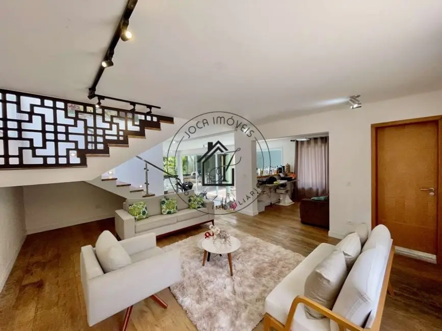 Casa de Condomínio com 4 quartos à venda, 386m2 em Pousada dos Bandeirantes, Carapicuiba - SP - imagem 8 Foto 8 de Casa de Condomínio com 4 quartos à venda, 386m2 em Pousada dos Bandeirantes, Carapicuiba - SP