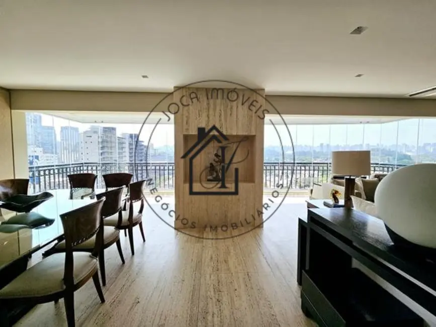 Cobertura com 4 quartos à venda, 420m2 em Vila Nova Conceição, São Paulo - SP - imagem 3 Foto 3 de Cobertura com 4 quartos à venda, 420m2 em Vila Nova Conceição, São Paulo - SP