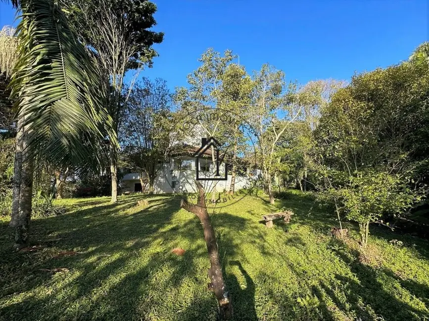 Foto 1 de Casa de Condomínio com 3 quartos à venda, 10490m2 em Chácara dos Junqueiras, Carapicuiba - SP