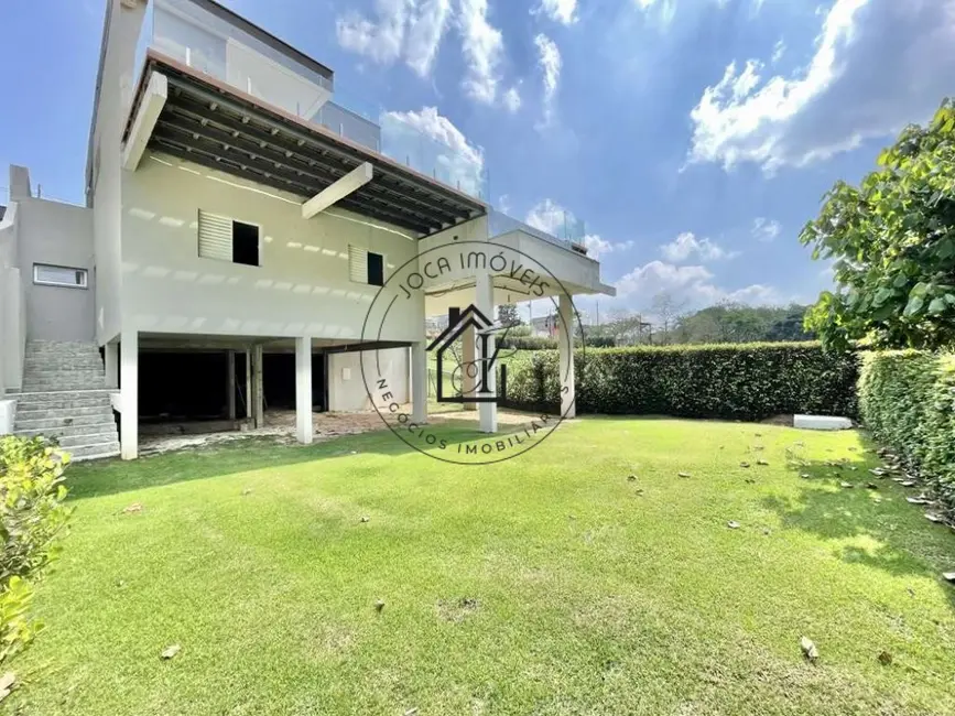 Casa de Condomínio com 5 quartos à venda, 560m2 em Jardim do Golf I, Jandira - SP - imagem 3 Foto 3 de Casa de Condomínio com 5 quartos à venda, 560m2 em Jardim do Golf I, Jandira - SP