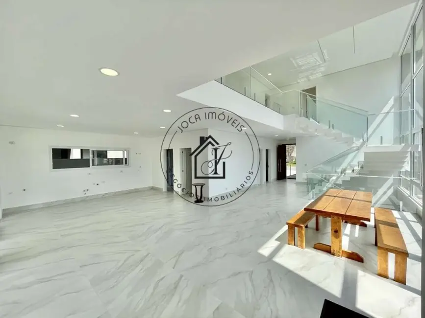 Casa de Condomínio com 5 quartos à venda, 560m2 em Jardim do Golf I, Jandira - SP - imagem 5 Foto 5 de Casa de Condomínio com 5 quartos à venda, 560m2 em Jardim do Golf I, Jandira - SP