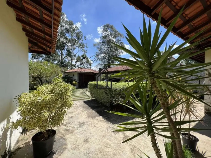 Casa com 5 quartos à venda, 1175m2 em Granja Viana II, Cotia - SP - imagem 3 Foto 3 de Casa com 5 quartos à venda, 1175m2 em Granja Viana II, Cotia - SP