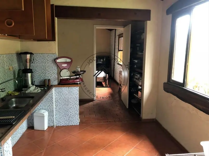 Foto 3 de Casa com 3 quartos à venda, 2488m2 em Vila Santo Antônio, Cotia - SP