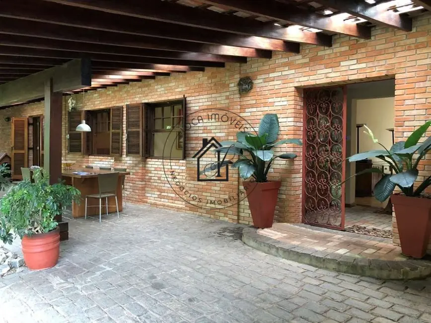 Foto 7 de Casa com 3 quartos à venda, 2488m2 em Vila Santo Antônio, Cotia - SP