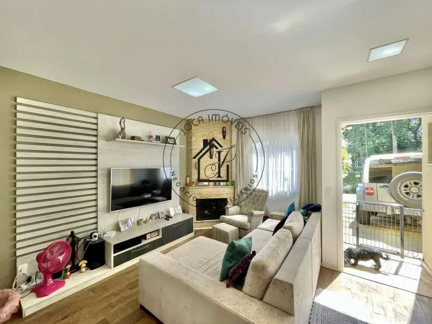 Foto 3 de Casa de Condomínio com 3 quartos à venda, 144m2 em Jardim São Vicente, Cotia - SP