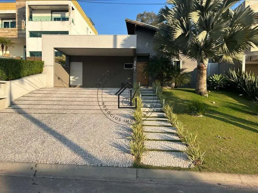 Foto 3 de Casa de Condomínio com 3 quartos à venda, 560m2 em Jardim do Golf I, Jandira - SP