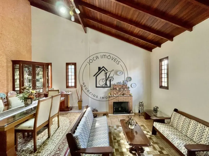 Foto 9 de Casa de Condomínio com 3 quartos à venda, 1440m2 em Chácara dos Lagos, Carapicuiba - SP