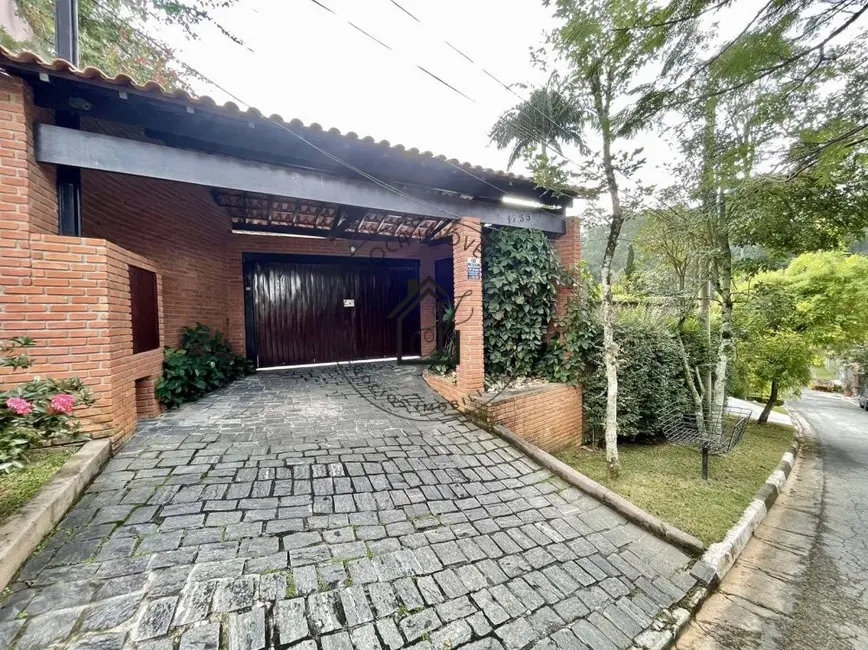 Foto 4 de Casa de Condomínio com 3 quartos à venda, 1440m2 em Chácara dos Lagos, Carapicuiba - SP