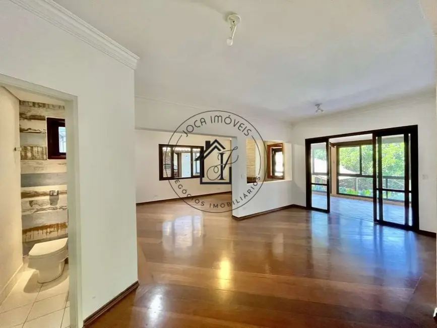 Casa de Condomínio com 3 quartos à venda, 2288m2 em Parque Primavera, Carapicuiba - SP - imagem 6 Foto 6 de Casa de Condomínio com 3 quartos à venda, 2288m2 em Parque Primavera, Carapicuiba - SP