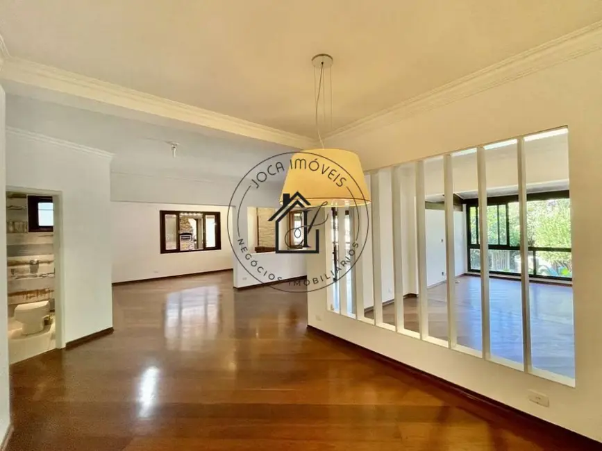 Casa de Condomínio com 3 quartos à venda, 2288m2 em Parque Primavera, Carapicuiba - SP - imagem 7 Foto 7 de Casa de Condomínio com 3 quartos à venda, 2288m2 em Parque Primavera, Carapicuiba - SP