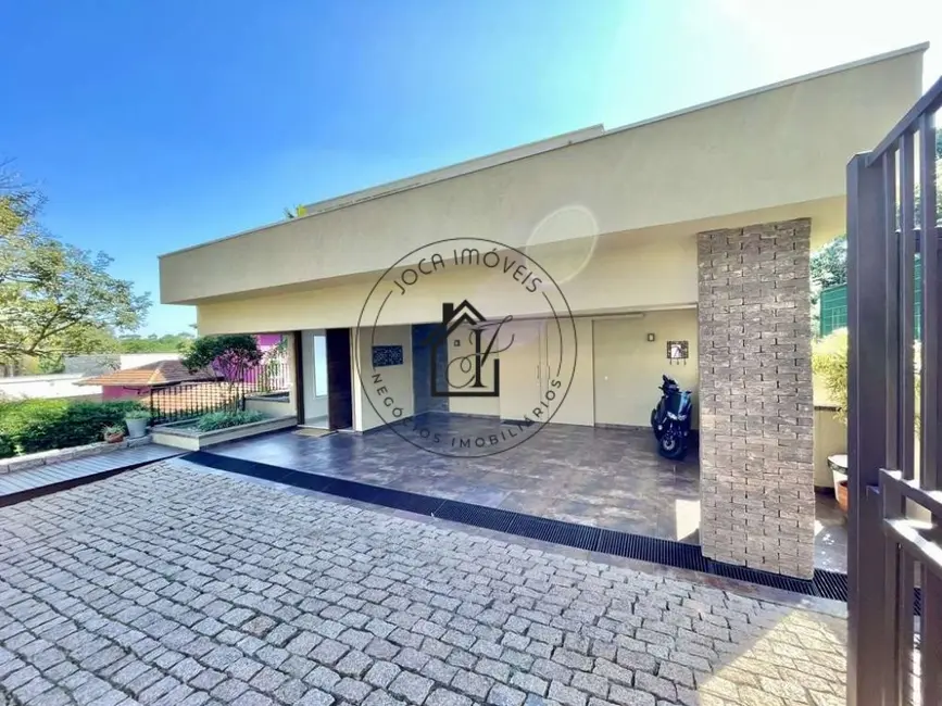 Casa de Condomínio com 4 quartos à venda, 645m2 em Chácara Moinho Velho, Carapicuiba - SP - imagem 2 Foto 2 de Casa de Condomínio com 4 quartos à venda, 645m2 em Chácara Moinho Velho, Carapicuiba - SP
