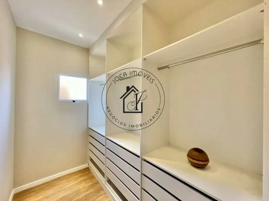 Foto 8 de Casa de Condomínio com 3 quartos à venda, 495m2 em Pitas, Cotia - SP