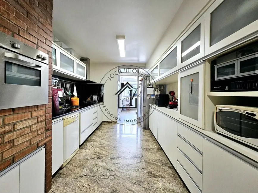 Apartamento com 3 quartos à venda, 187m2 em Itaim Bibi, São Paulo - SP - imagem 9 Foto 9 de Apartamento com 3 quartos à venda, 187m2 em Itaim Bibi, São Paulo - SP