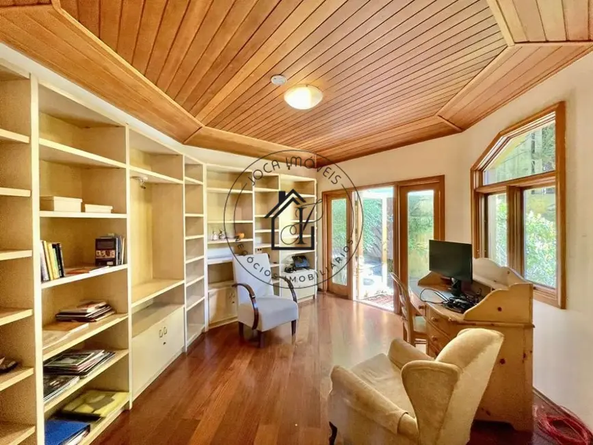 Casa de Condomínio com 5 quartos à venda, 1207m2 em Palos Verdes, Carapicuiba - SP - imagem 6 Foto 6 de Casa de Condomínio com 5 quartos à venda, 1207m2 em Palos Verdes, Carapicuiba - SP