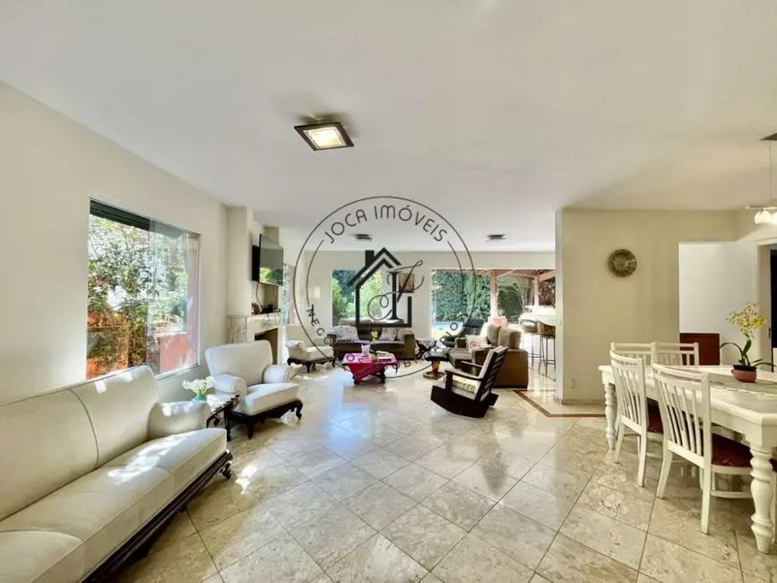 Casa de Condomínio com 4 quartos à venda, 384m2 em São Paulo II, Cotia - SP - imagem 4 Foto 4 de Casa de Condomínio com 4 quartos à venda, 384m2 em São Paulo II, Cotia - SP