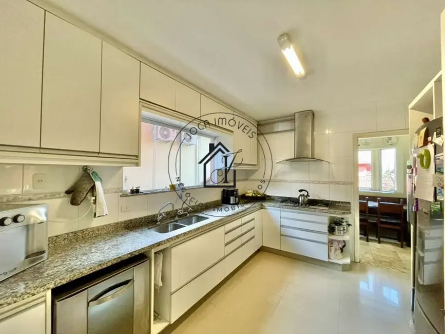 Casa de Condomínio com 4 quartos à venda, 384m2 em São Paulo II, Cotia - SP - imagem 7 Foto 7 de Casa de Condomínio com 4 quartos à venda, 384m2 em São Paulo II, Cotia - SP