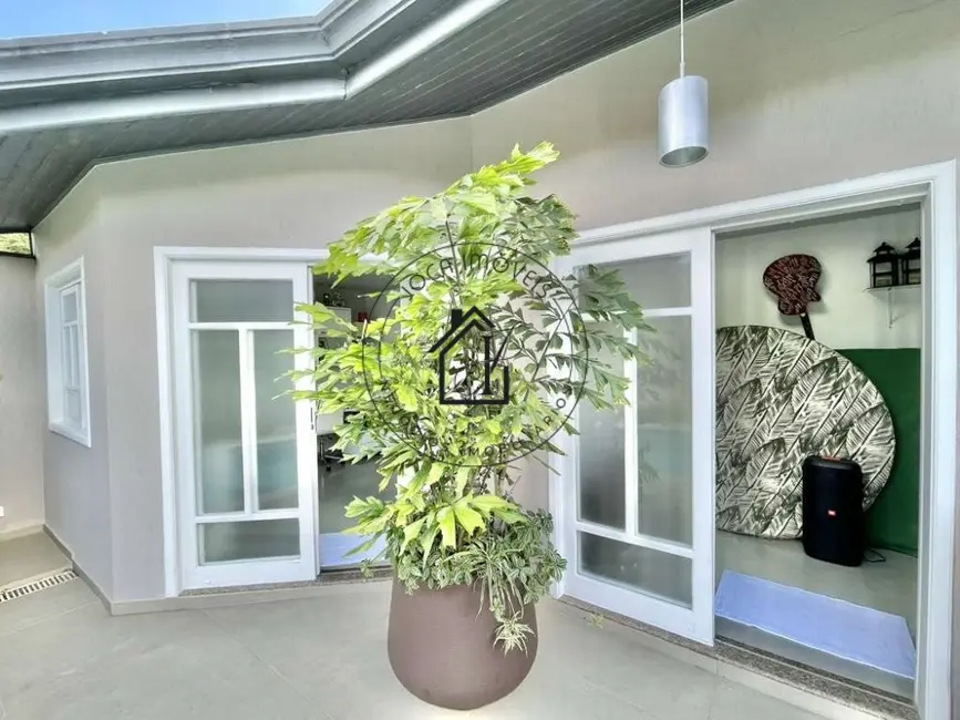 Casa de Condomínio com 4 quartos à venda, 900m2 em Granja Viana II, Cotia - SP - imagem 3 Foto 3 de Casa de Condomínio com 4 quartos à venda, 900m2 em Granja Viana II, Cotia - SP