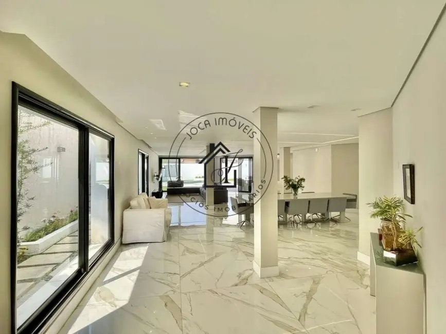 Casa de Condomínio com 6 quartos à venda, 529m2 em São Paulo II, Cotia - SP - imagem 7 Foto 7 de Casa de Condomínio com 6 quartos à venda, 529m2 em São Paulo II, Cotia - SP