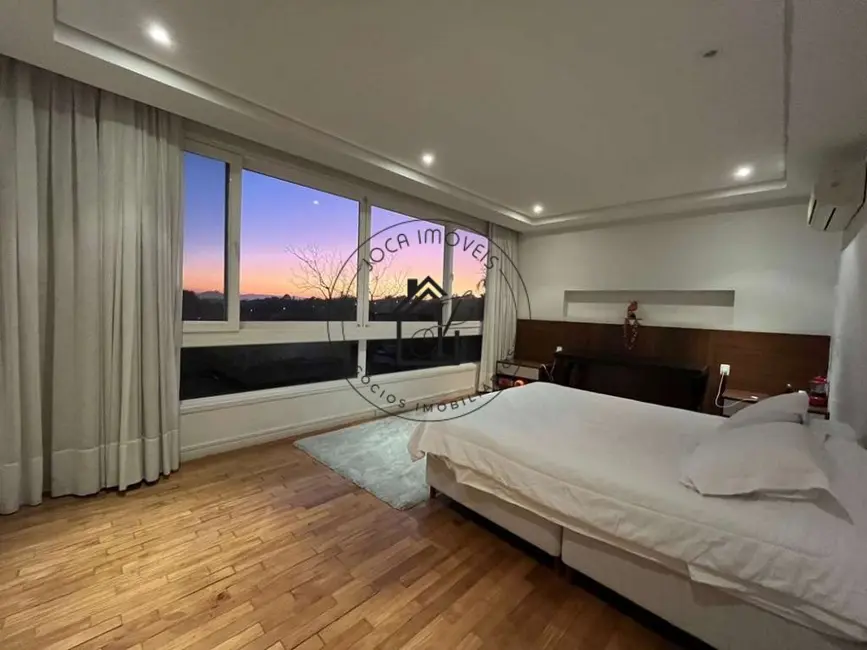 Foto 7 de Casa de Condomínio com 4 quartos para alugar, 1500m2 em Nova Fazendinha, Carapicuiba - SP