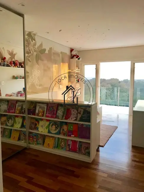 Foto 8 de Casa de Condomínio com 4 quartos para alugar, 1500m2 em Nova Fazendinha, Carapicuiba - SP