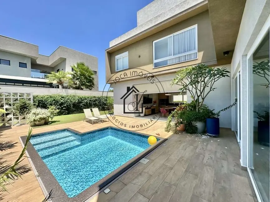 Casa de Condomínio com 4 quartos à venda, 525m2 em Granja Viana, Carapicuiba - SP - imagem 3 Foto 3 de Casa de Condomínio com 4 quartos à venda, 525m2 em Granja Viana, Carapicuiba - SP