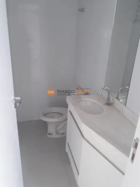 Apartamento com 2 quartos à venda, 90m2 em Centro, Guararapes - SP - imagem 5 Foto 5 de Apartamento com 2 quartos à venda, 90m2 em Centro, Guararapes - SP