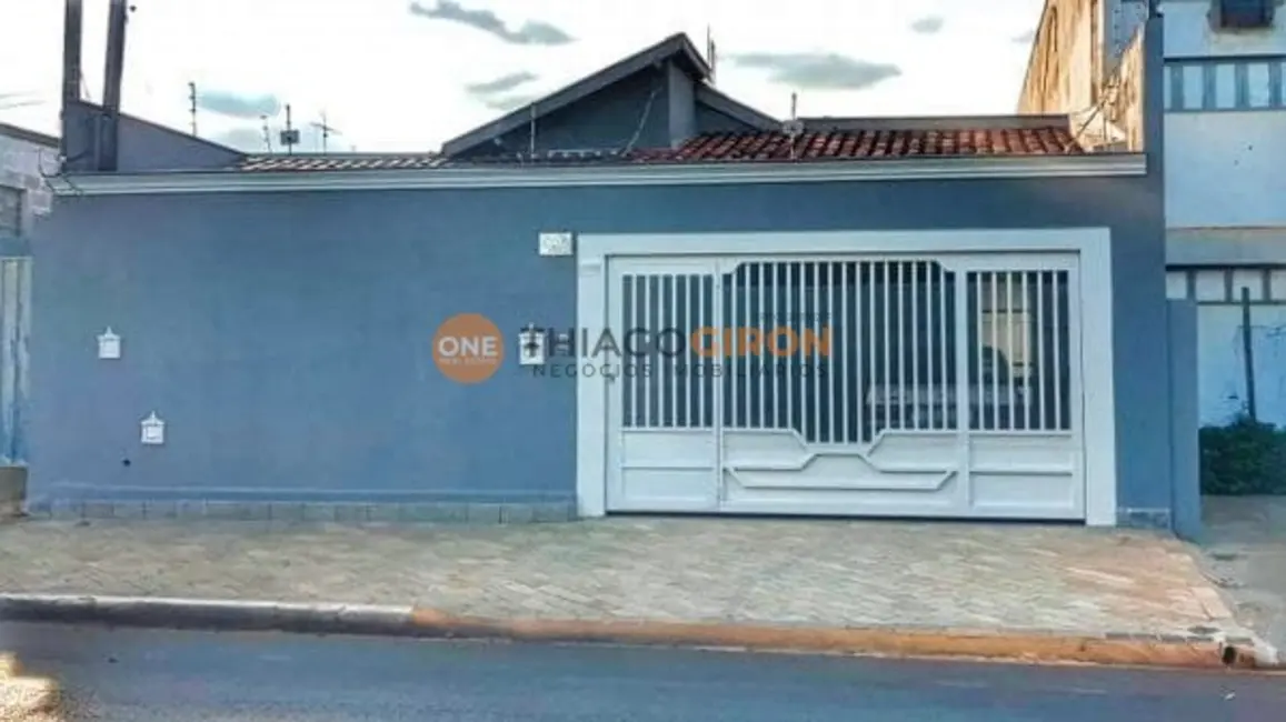 Foto 1 de Casa com 2 quartos à venda, 118m2 em Iporã, Aracatuba - SP