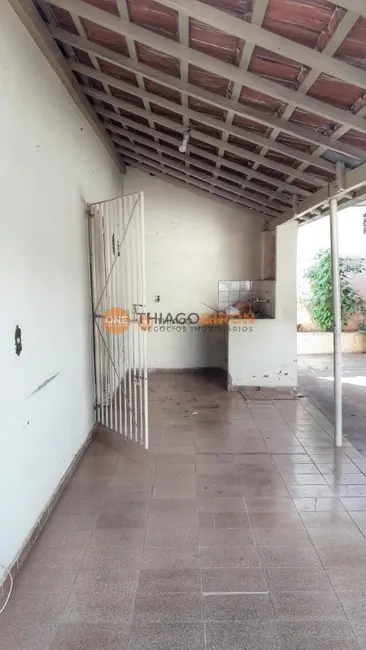 Casa com 3 quartos à venda, 250m2 em Novo Umuarama, Aracatuba - SP - imagem 3 Foto 3 de Casa com 3 quartos à venda, 250m2 em Novo Umuarama, Aracatuba - SP
