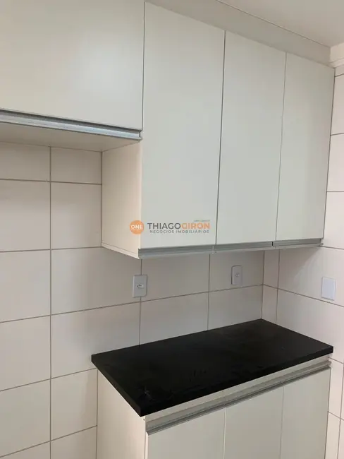 Apartamento com 2 quartos à venda, 68m2 em Conjunto Habitacional Pedro Perri, Aracatuba - SP - imagem 3 Foto 3 de Apartamento com 2 quartos à venda, 68m2 em Conjunto Habitacional Pedro Perri, Aracatuba - SP