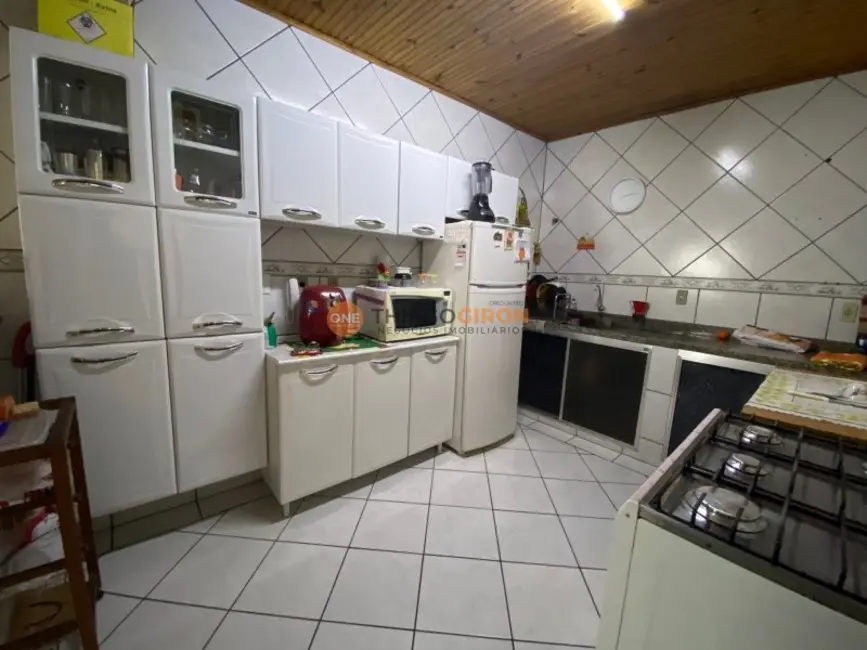 Casa com 2 quartos para alugar, 200m2 em Conjunto Habitacional Hilda Mandarino, Aracatuba - SP - imagem 8 Foto 8 de Casa com 2 quartos para alugar, 200m2 em Conjunto Habitacional Hilda Mandarino, Aracatuba - SP