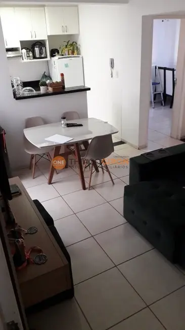 Foto 2 de Apartamento com 2 quartos para alugar, 50m2 em Monte Carlo, Aracatuba - SP